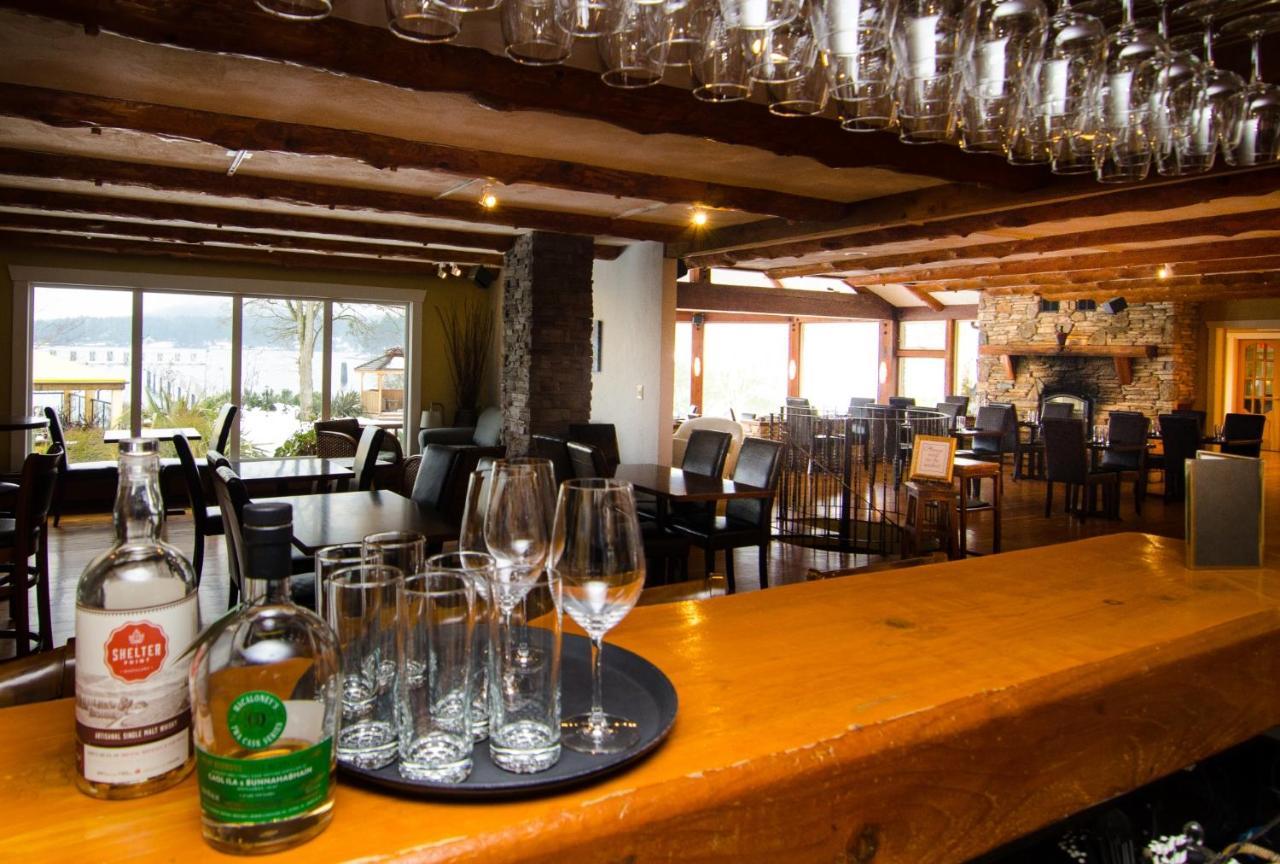 Galiano Oceanfront Inn & Spa Sturdies Bay Екстериор снимка